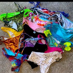 17 bikini bottoms. Good condition